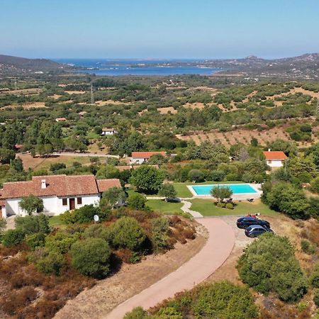Villa Alba Esclusiva Villa Con Piscina A Sfioro E Vista Mozzafiato Sul Mare Cugnana Bagian luar foto