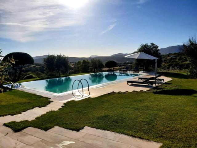 Villa Alba Esclusiva Villa Con Piscina A Sfioro E Vista Mozzafiato Sul Mare Cugnana Bagian luar foto