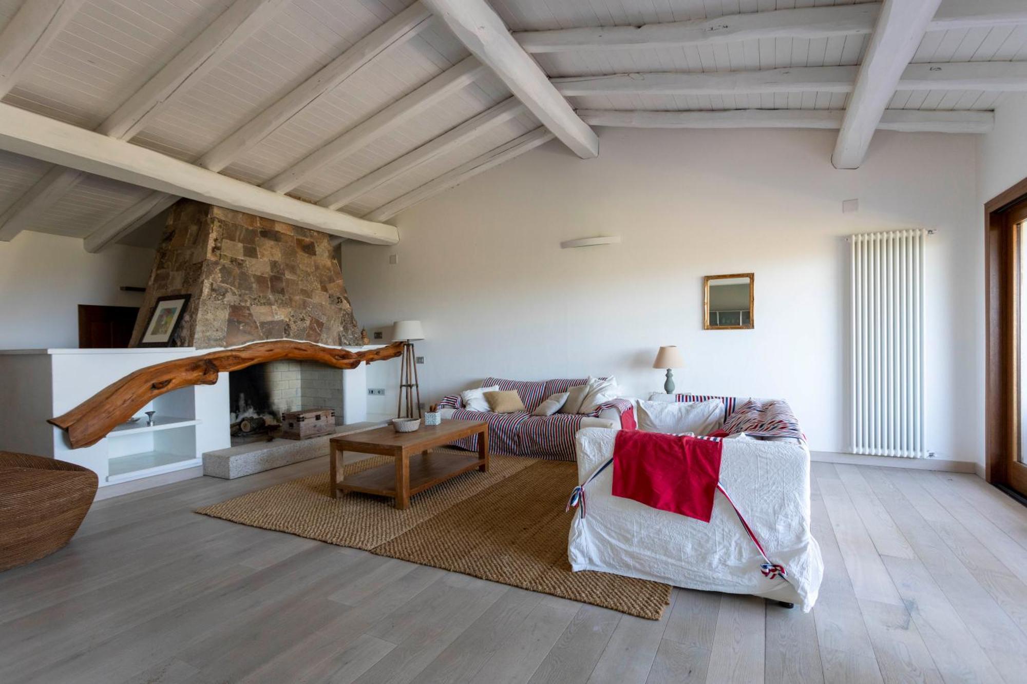 Villa Alba Esclusiva Villa Con Piscina A Sfioro E Vista Mozzafiato Sul Mare Cugnana Bagian luar foto