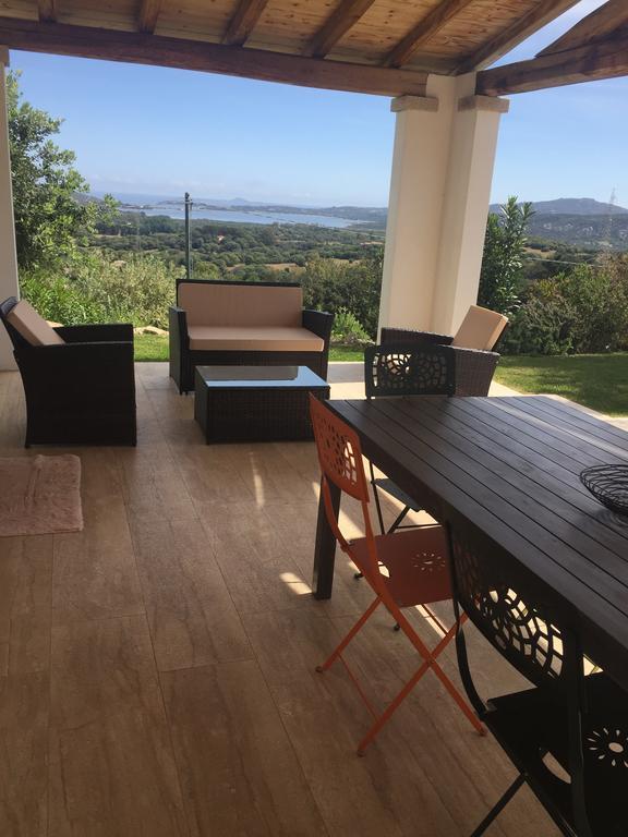 Villa Alba Esclusiva Villa Con Piscina A Sfioro E Vista Mozzafiato Sul Mare Cugnana Bagian luar foto